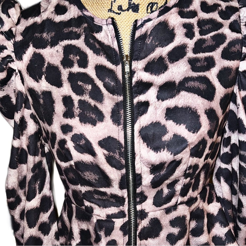 Leopard Puff Sleeve Jacket - Picture 7 of 15